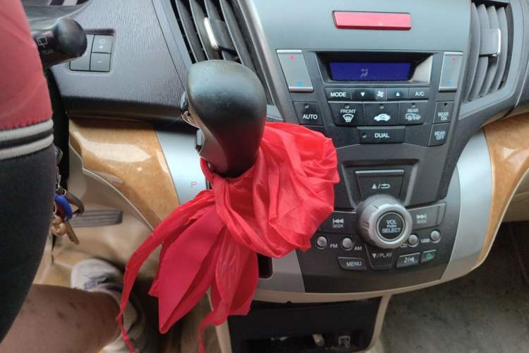 Used Honda Odyssey 2009 2.4L Luxury Edition Gear Lever