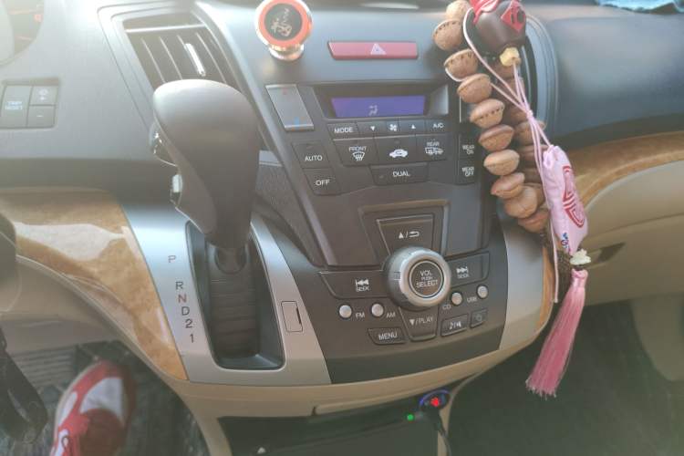 Used Honda Odyssey 2009 2.4L Luxury Edition Gear Lever