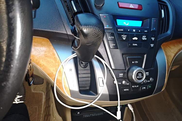Used Honda Odyssey 2009 2.4L Luxury Edition Gear Lever