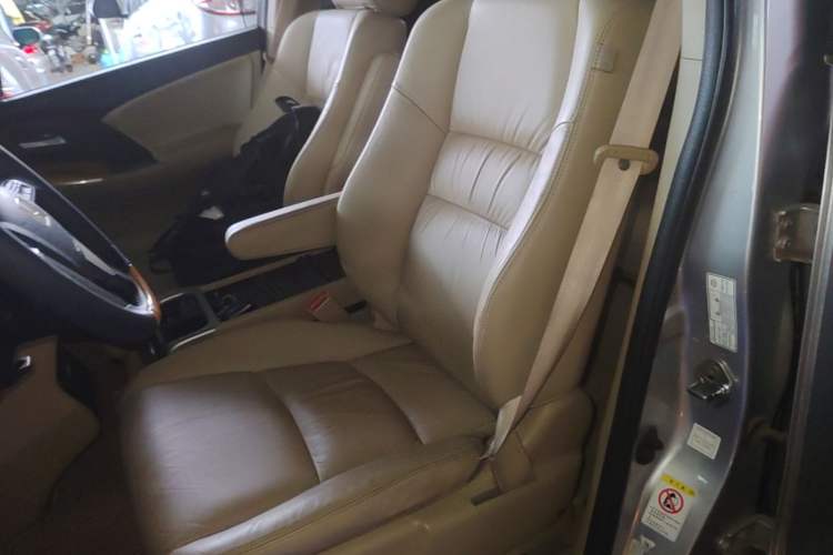 Used Honda Odyssey 2009 2.4L Luxury Edition Left Front Seat