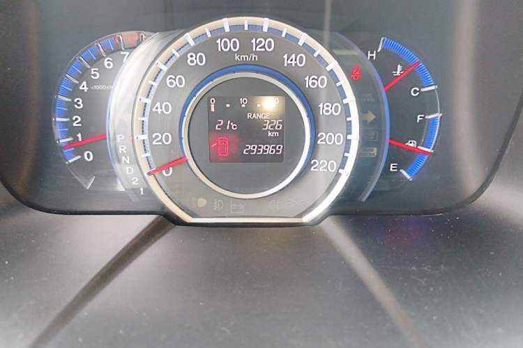 Used Honda Odyssey 2009 2.4L Luxury Edition Odometer Close Up