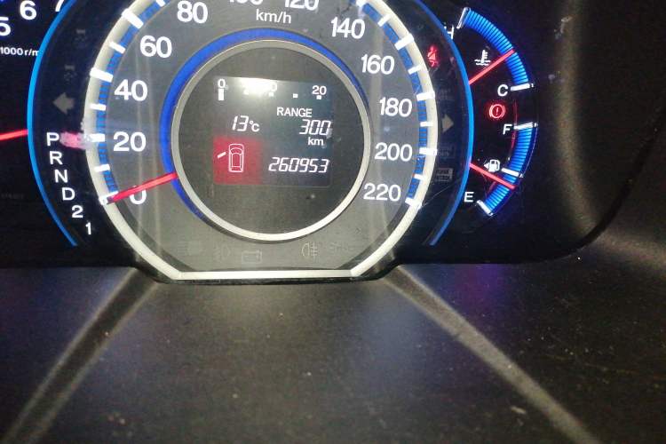 Used Honda Odyssey 2009 2.4L Comfort Edition Odometer Close Up
