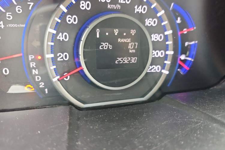Used Honda Odyssey 2009 2.4L Luxury Edition Odometer Close Up