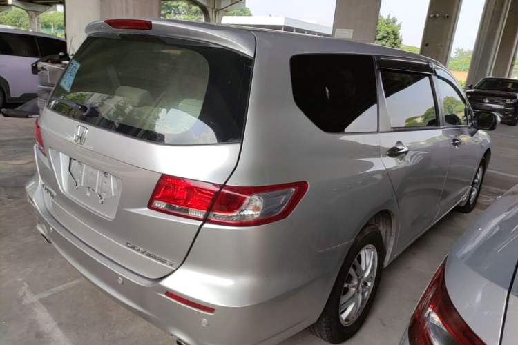 Used Honda Odyssey 2009 2.4L Comfort Edition Rear Right 45 Deg