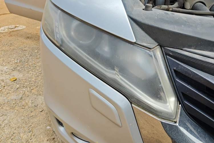 Used Honda Odyssey 2009 2.4L Luxury Edition Right Front Headlight