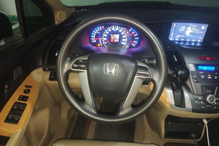 Used Honda Odyssey 2009 2.4L Comfort Edition Steering Wheel