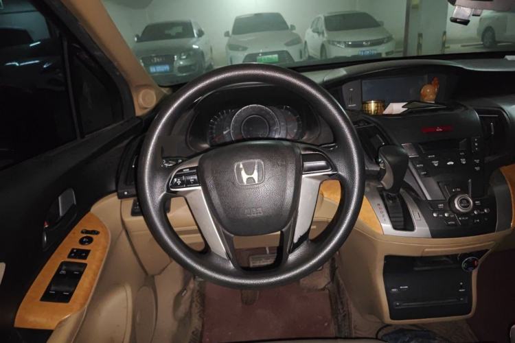 Used Honda Odyssey 2009 2.4L Comfort Edition Steering Wheel