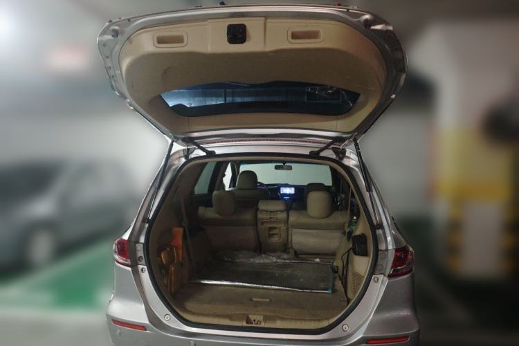 Used Honda Odyssey 2009 2.4L Comfort Edition Trunk