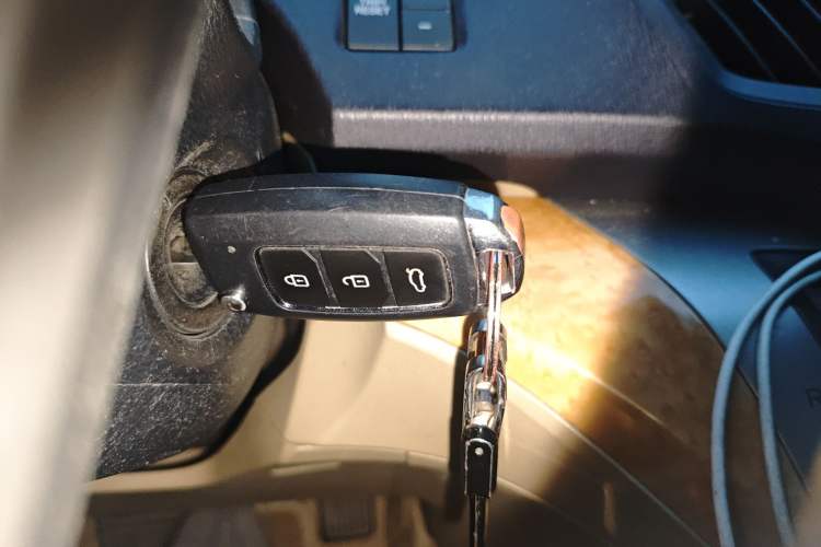 Used Honda Odyssey 2009 2.4L Luxury Edition Vehicle Key