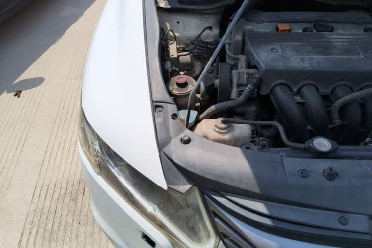 Used Honda Odyssey 2009 2.4L Luxury Edition Engine Bay Right