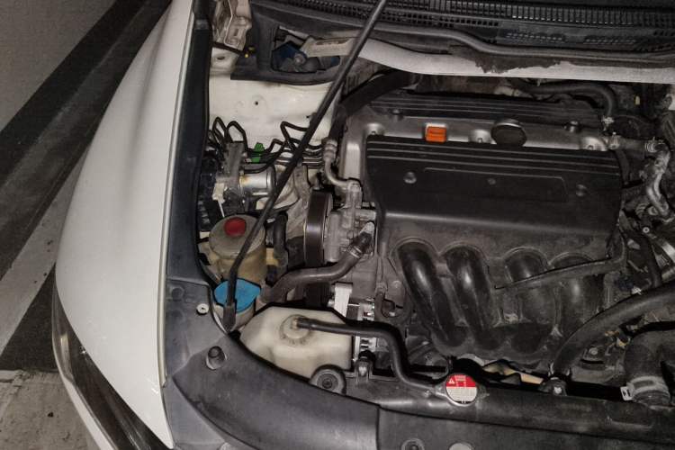 Used Honda Odyssey 2009 2.4L Luxury Edition Engine Bay Right
