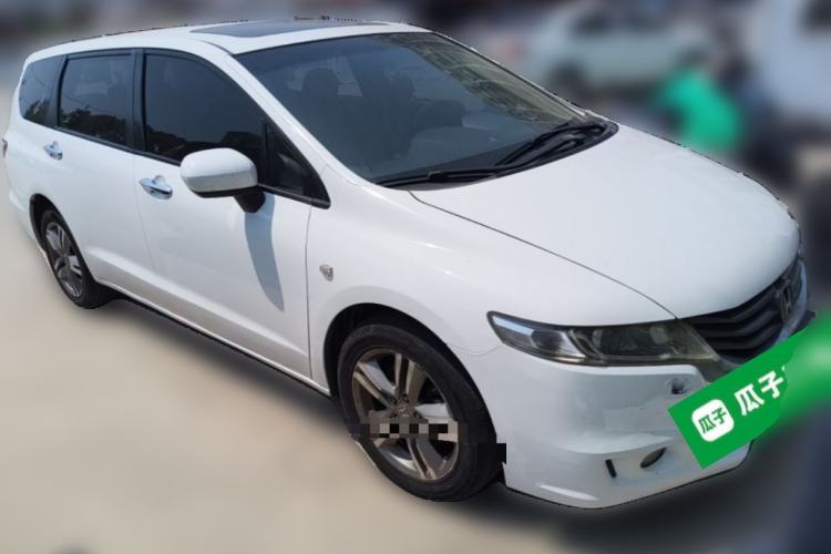 Used Honda Odyssey 2009 2.4L Luxury Edition Front Right 45 Deg