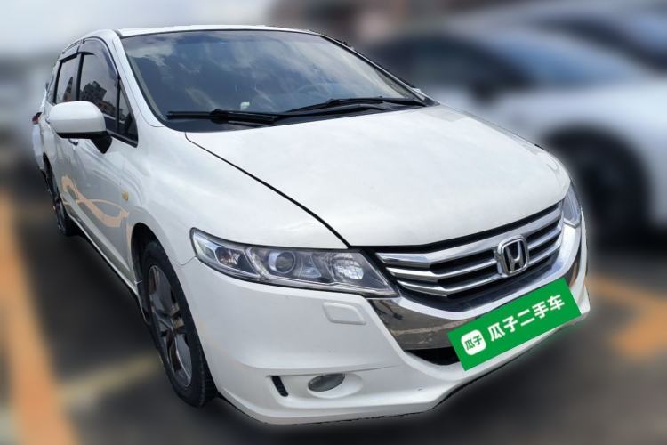 Used Honda Odyssey 2009 2.4L Luxury Edition Front Right 45 Deg