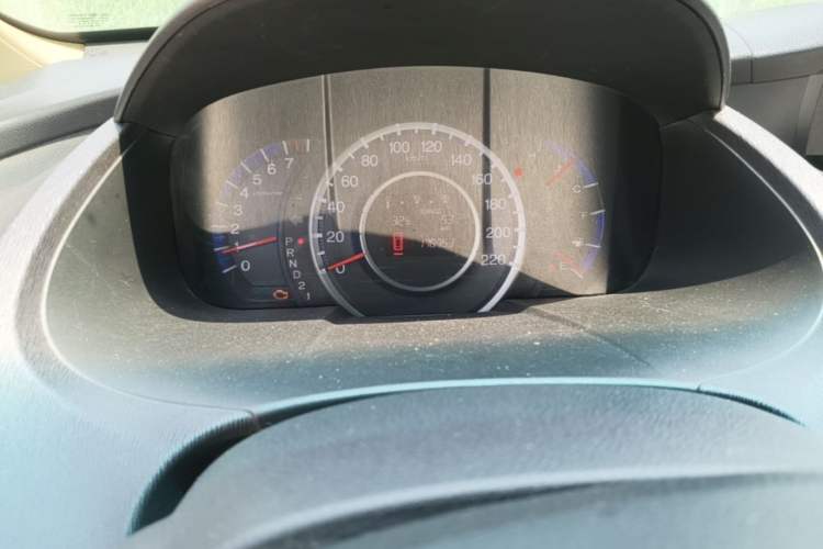 Used Honda Odyssey 2009 2.4L Luxury Edition Odometer Close Up