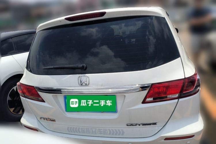 Used Honda Odyssey 2009 2.4L Luxury Edition Rear