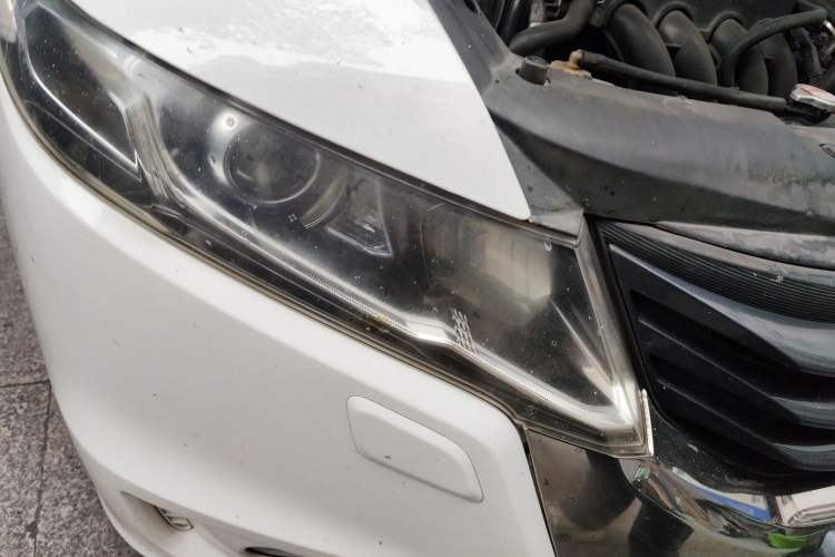 Used Honda Odyssey 2009 2.4L Luxury Edition Right Front Headlight