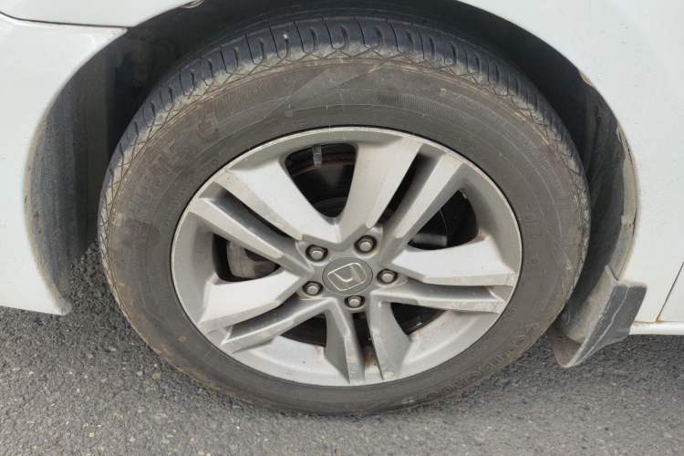 Used Honda Odyssey 2009 2.4L Luxury Edition Right Front Wheel Hub