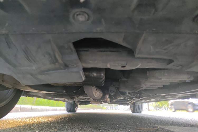 Used Honda Odyssey 2011 Jingxiu 2.4L Leading Edition Chassis Front