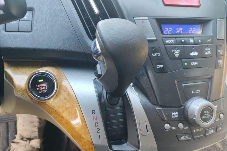 Used Honda Odyssey 2011 Jingxiu 2.4L Leading Edition Gear Lever