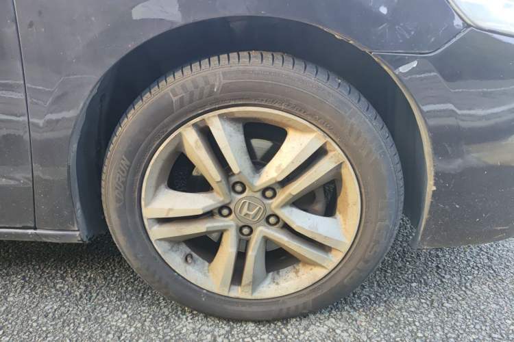 Used Honda Odyssey 2011 Jingxiu 2.4L Leading Edition Right Front Wheel Hub