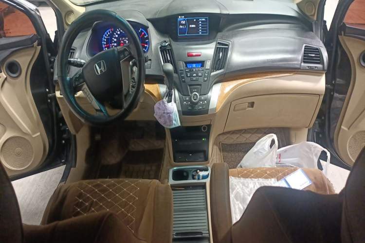 Used Honda Odyssey 2011 Jingxiu 2.4L Luxury Edition Center Console