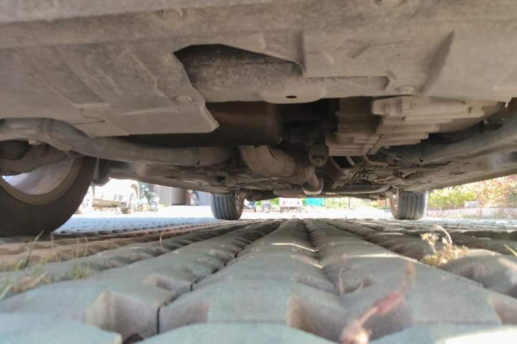 Used Honda Odyssey 2011 Jingxiu 2.4L Leading Edition Chassis Front
