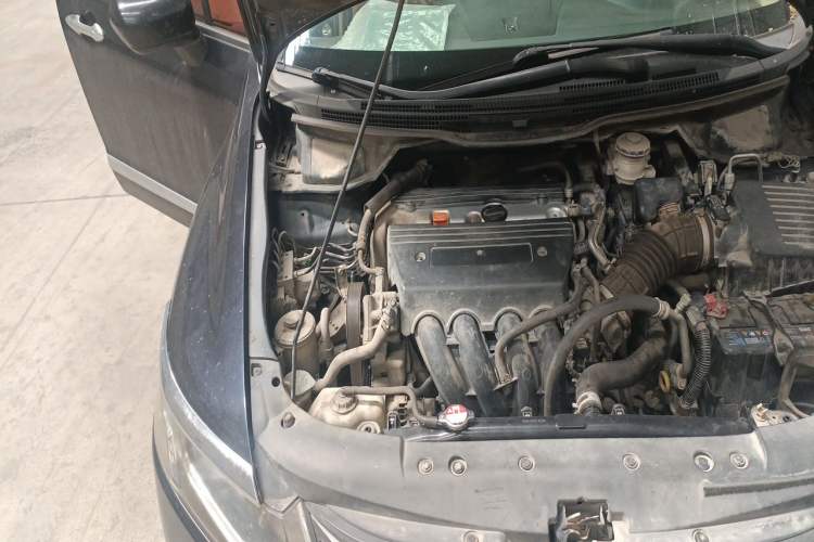 Used Honda Odyssey 2011 Jingxiu 2.4L Luxury Edition Engine Bay Right