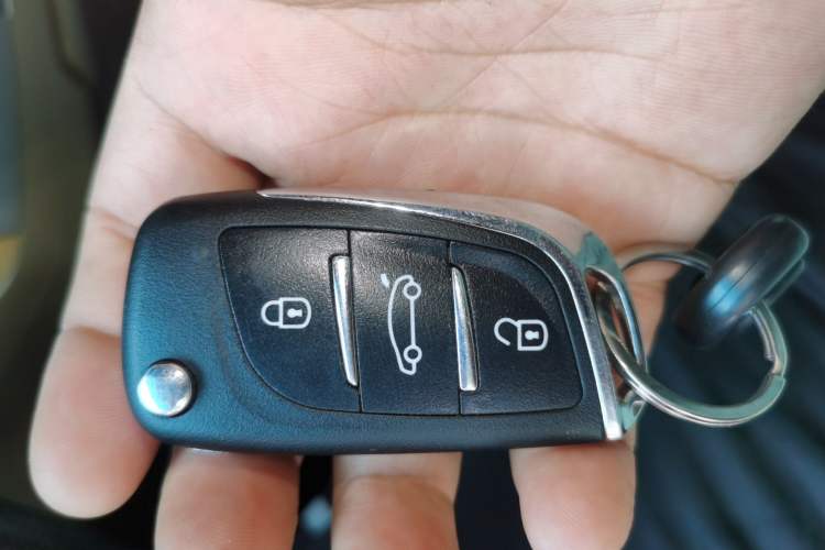 Used Honda Odyssey 2011 Jingxiu 2.4L Luxury Edition Vehicle Key