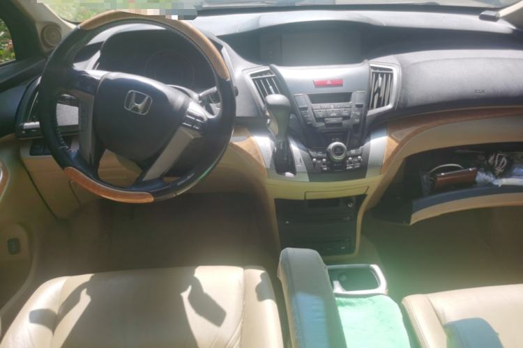 Used Honda Odyssey 2011 Jingxiu 2.4L Luxury Edition Center Console