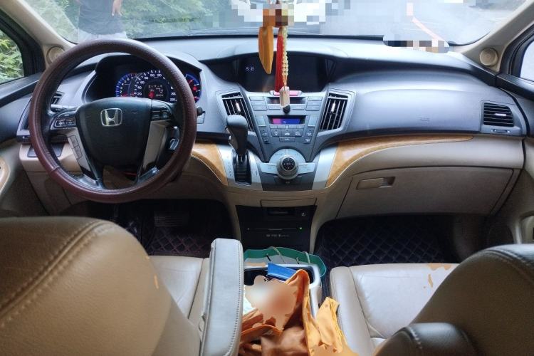 Used Honda Odyssey 2011 Jingxiu 2.4L Leading Edition Center Console