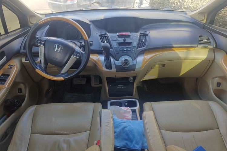 Used Honda Odyssey 2011 Jingxiu 2.4L Leading Edition Center Console
