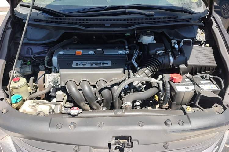 Used Honda Odyssey 2011 Jingxiu 2.4L Luxury Edition Engine Bay