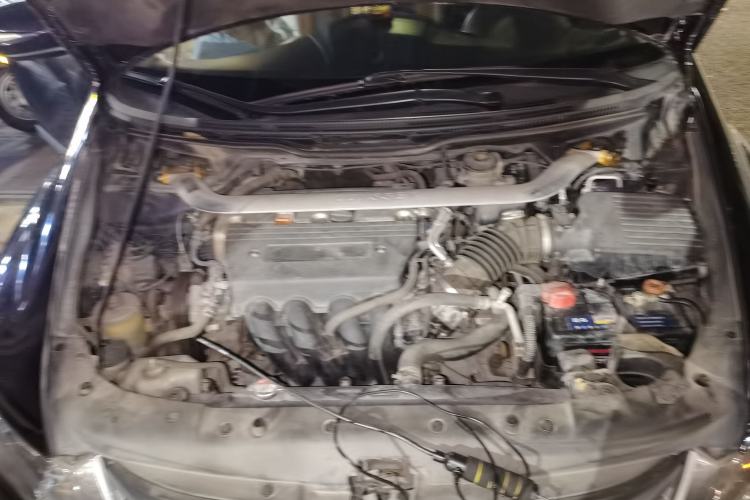Used Honda Odyssey 2011 Jingxiu 2.4L Leading Edition Engine Bay