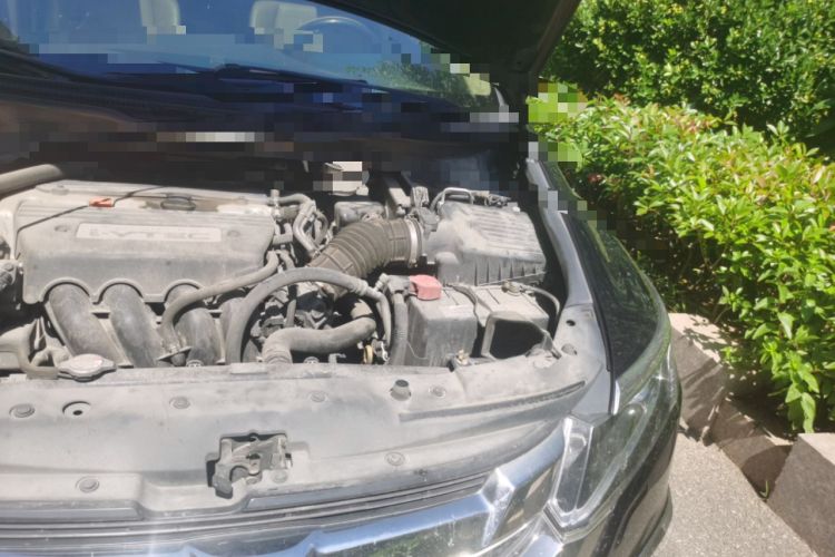 Used Honda Odyssey 2011 Jingxiu 2.4L Luxury Edition Engine Bay Left