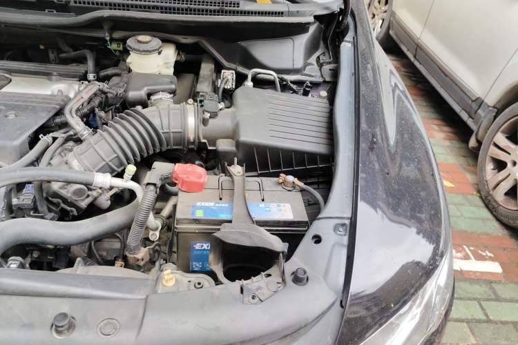 Used Honda Odyssey 2011 Jingxiu 2.4L Luxury Edition Engine Bay Left