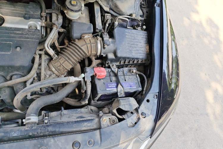 Used Honda Odyssey 2011 Jingxiu 2.4L Luxury Edition Engine Bay Left