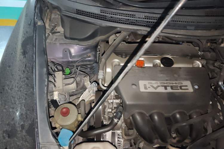 Used Honda Odyssey 2011 Jingxiu 2.4L Luxury Edition Engine Bay Right