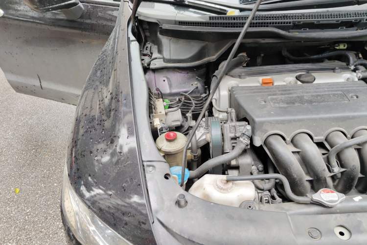 Used Honda Odyssey 2011 Jingxiu 2.4L Luxury Edition Engine Bay Right