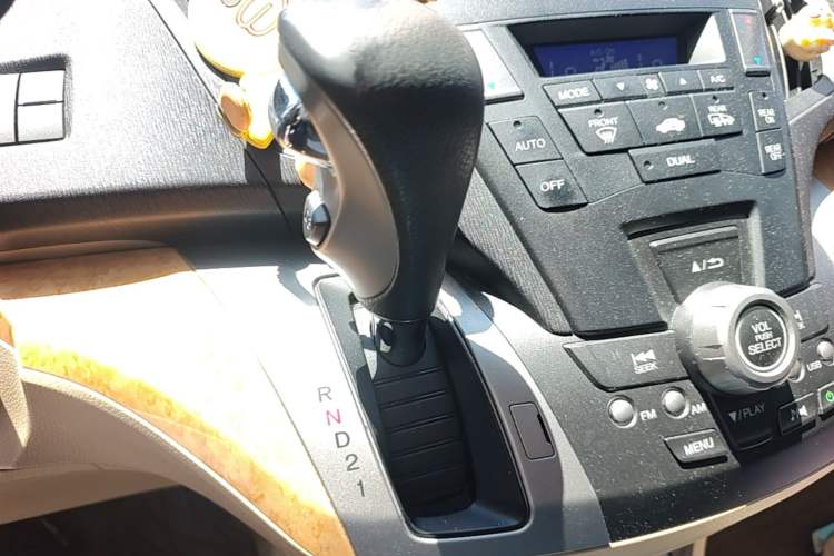 Used Honda Odyssey 2011 Jingxiu 2.4L Luxury Edition Gear Lever