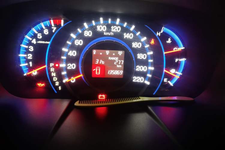 Used Honda Odyssey 2011 Jingxiu 2.4L Leading Edition Odometer Close Up