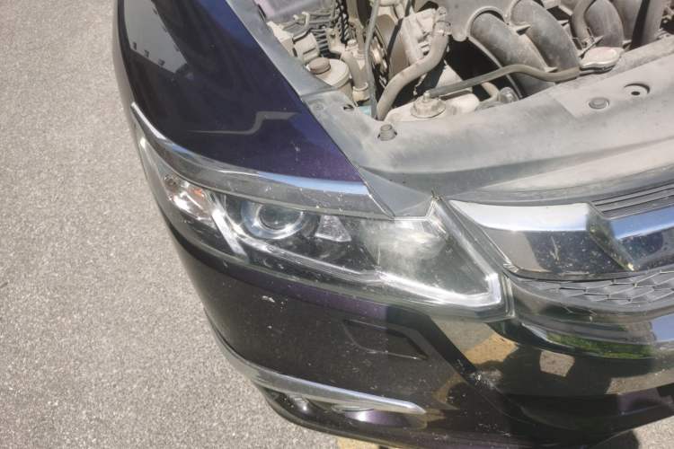 Used Honda Odyssey 2011 Jingxiu 2.4L Luxury Edition Right Front Headlight