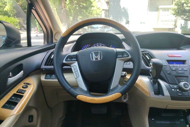 Used Honda Odyssey 2011 Jingxiu 2.4L Luxury Edition Steering Wheel