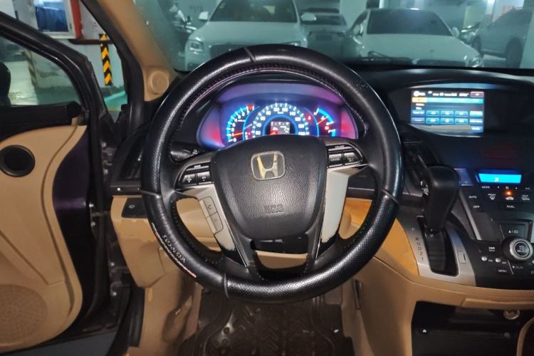 Used Honda Odyssey 2011 Jingxiu 2.4L Luxury Edition Steering Wheel