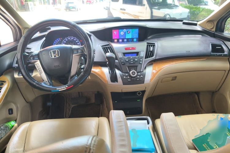 Used Honda Odyssey 2011 Jingxiu 2.4L Luxury Edition Center Console