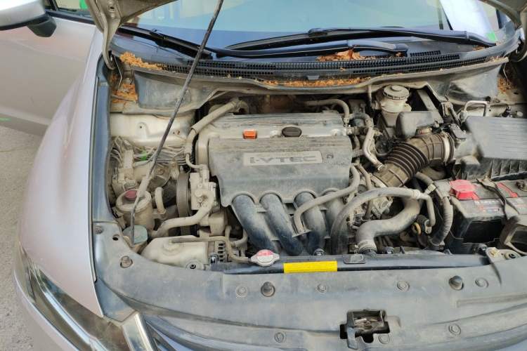Used Honda Odyssey 2011 Jingxiu 2.4L Luxury Edition Engine Bay Right