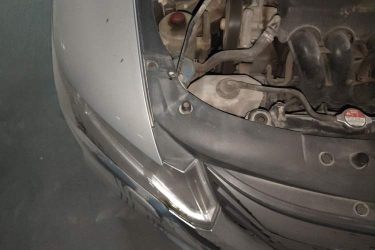 Used Honda Odyssey 2011 Jingxiu 2.4L Luxury Edition Engine Bay Right