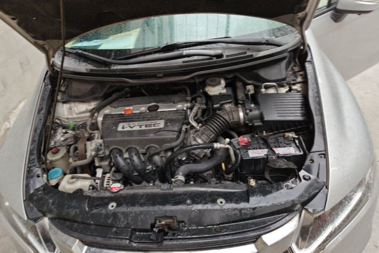 Used Honda Odyssey 2011 Jingxiu 2.4L Comfort Version Engine Bay