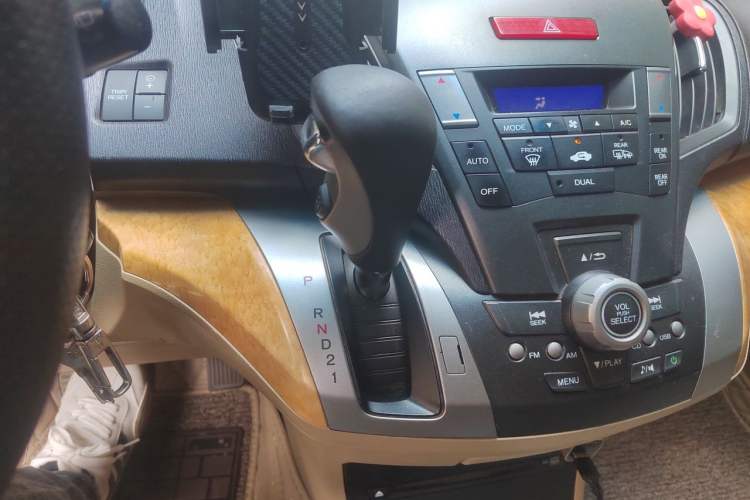 Used Honda Odyssey 2011 Jingxiu 2.4L Luxury Edition Gear Lever