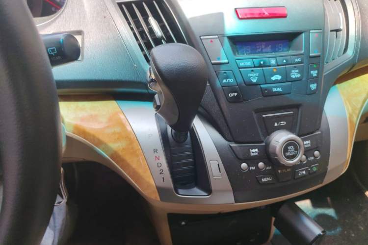 Used Honda Odyssey 2011 Jingxiu 2.4L Luxury Edition Gear Lever