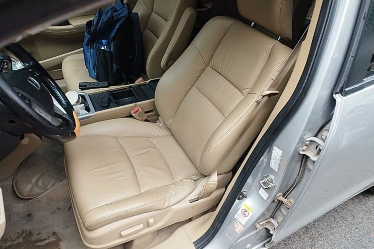 Used Honda Odyssey 2011 Jingxiu 2.4L Leading Edition Left Front Seat
